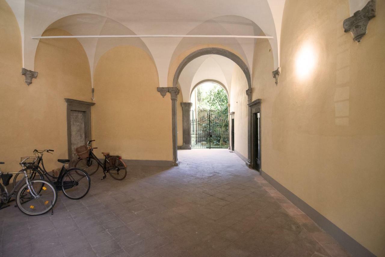 Suite Viola Antica Lucca Exterior photo